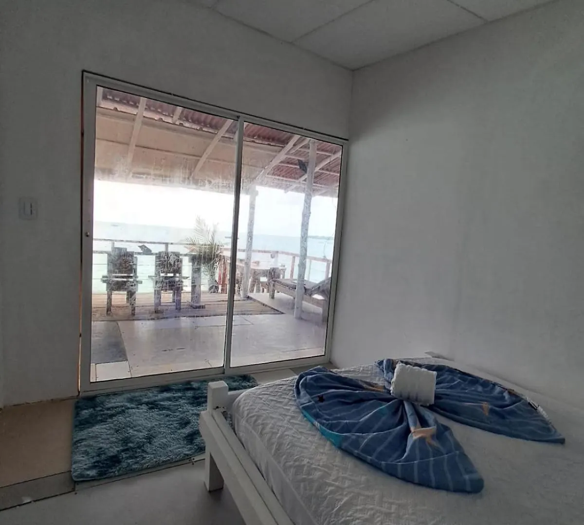 Hotel Los Chamos Cartagena Pensión
